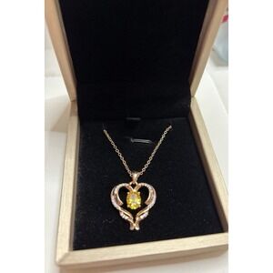 Elegant Gold Heart Necklace with Yellow Gemstone  new in gift box 🎁